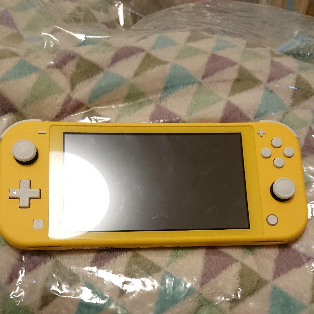 Nintendo Switch NINTENDO SWITCH LITE イエ…