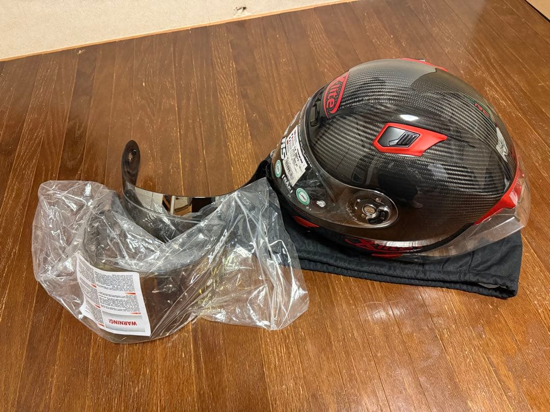 X-lite X-803 RSイリジウム フルフェイスヘルメット