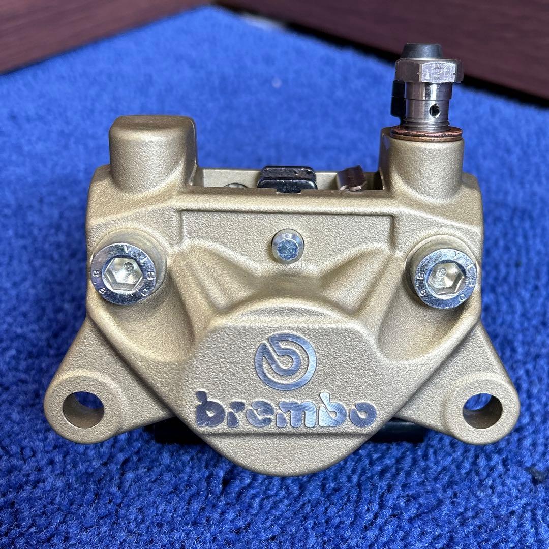 ブレンボ　正規品　旧カニ 2POTキャリパー 84mm