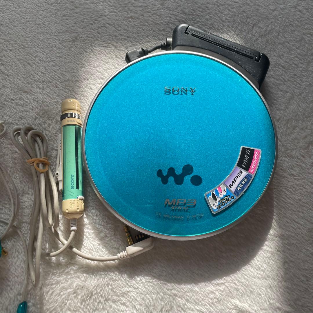 SONY WALKMAN D-NE730ポータブルCDプレーヤー