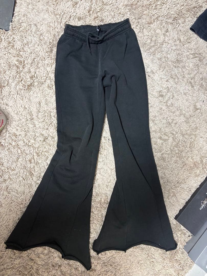 ENTIRE STUDIOS フレア トラックパンツ