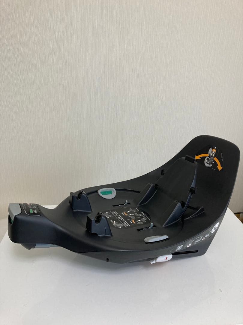 サイベックス cybex base z