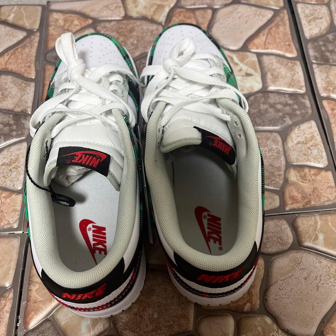 Nike Dunk Low チェック柄スニーカー