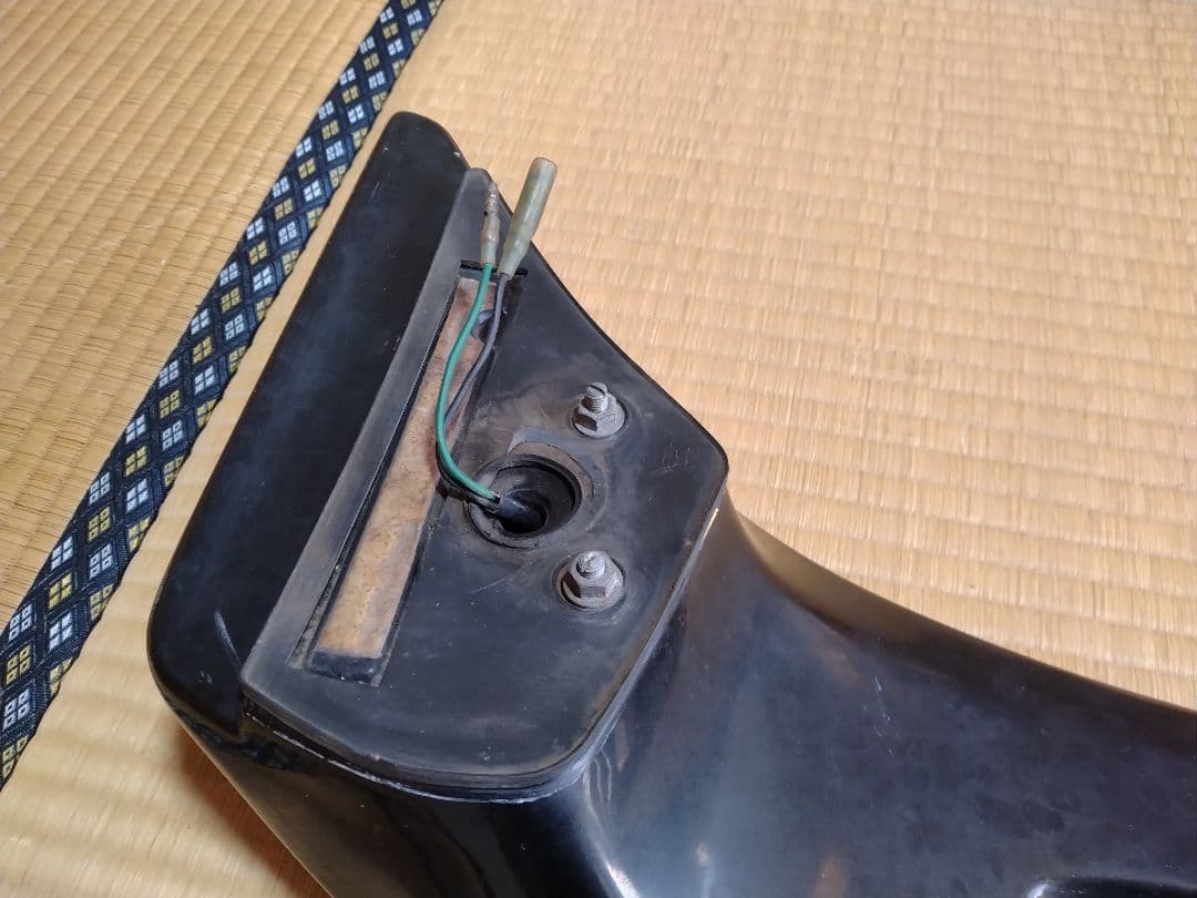 HCR32 スカイライン タイプM 純正リアスポイラー　2本ステー R32