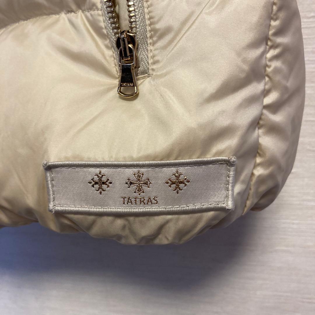 タトラス ダウンベスト　アイボリー