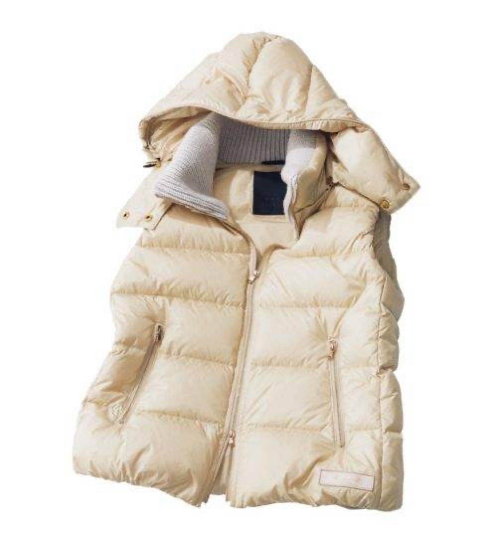 タトラス ダウンベスト　アイボリー