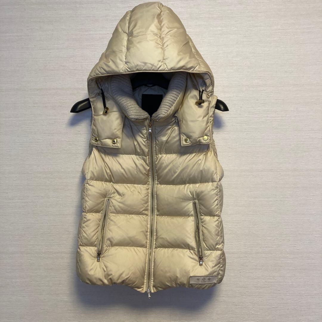 タトラス ダウンベスト　アイボリー