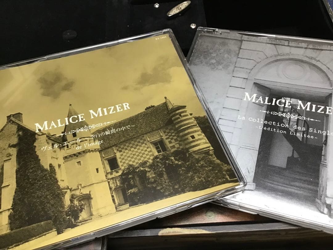 muya出品　\"La Collection des Singles\"