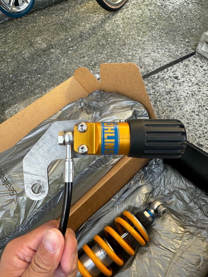 オーリンズ　リアサス　Z900RS KA739