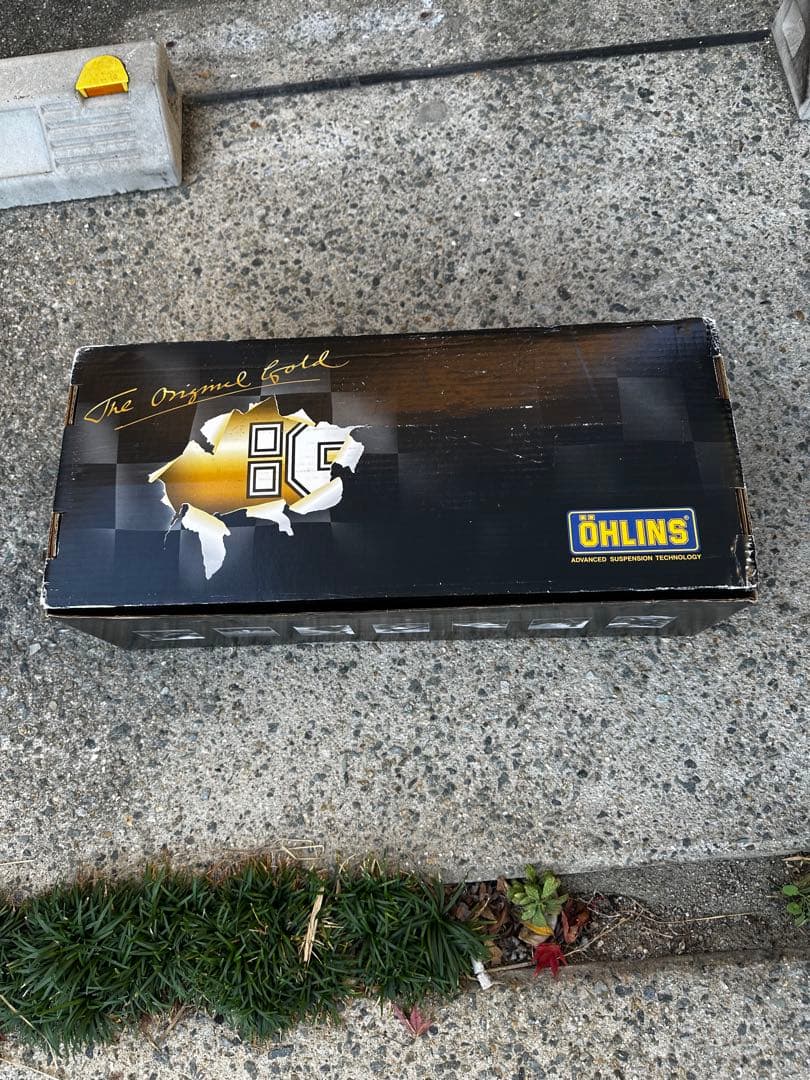 オーリンズ　リアサス　Z900RS KA739