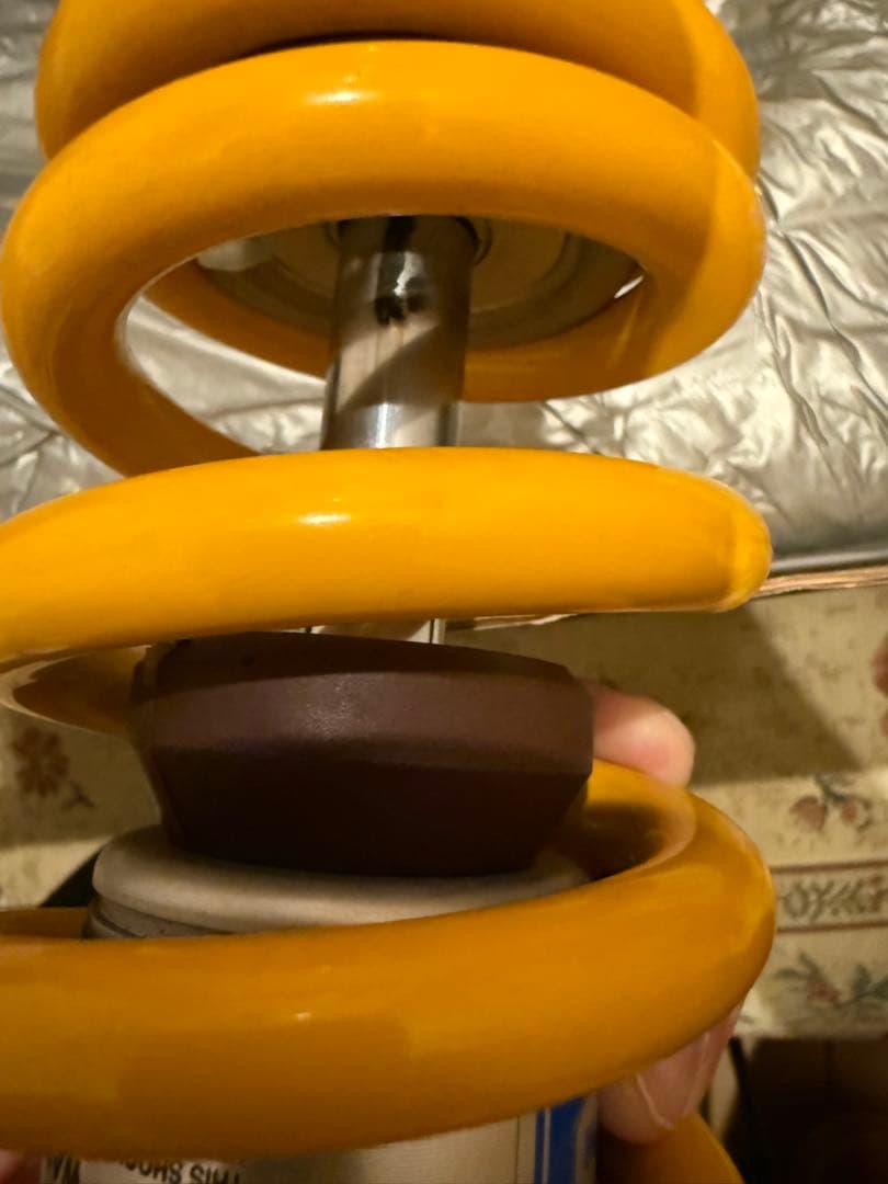 オーリンズ　リアサス　Z900RS KA739