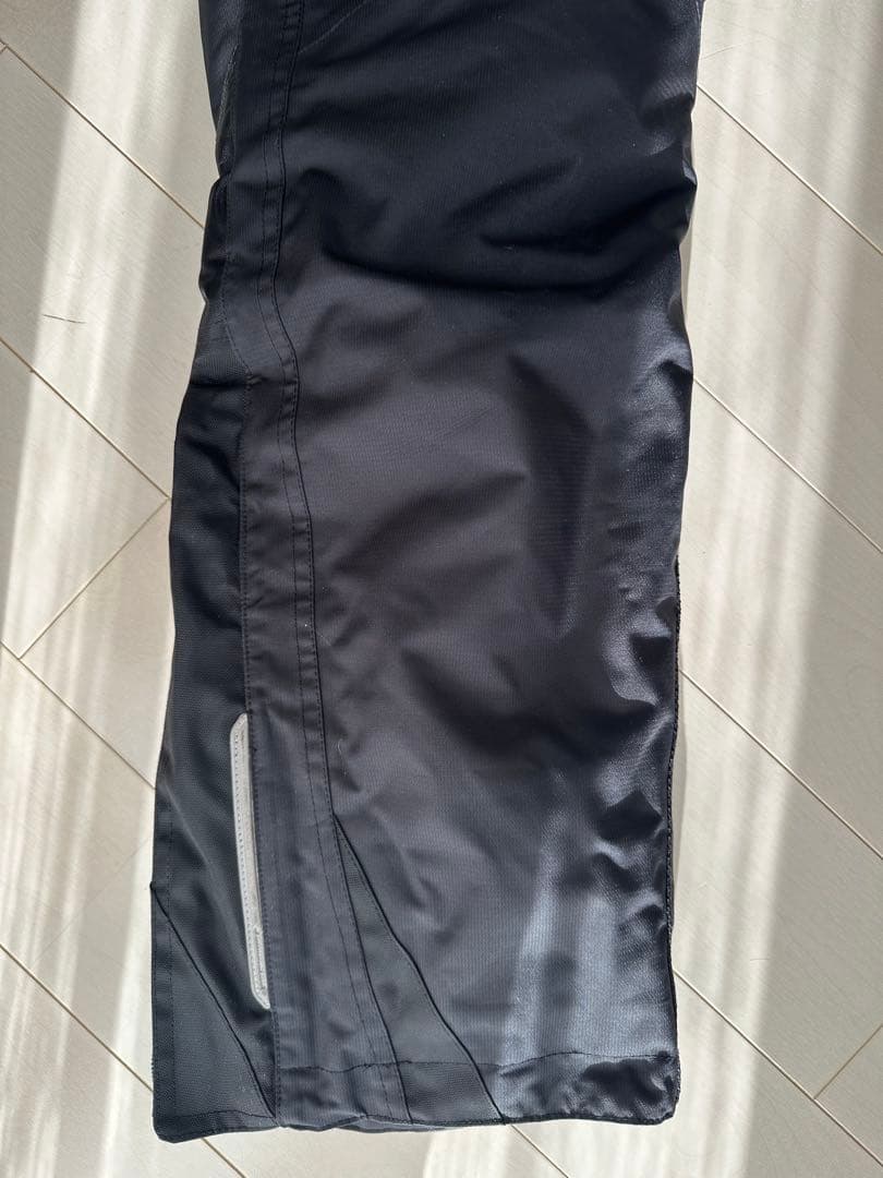 本日のみ価格！アロフトパンツk2831 ブラック　Ｌサイズ 防寒防水