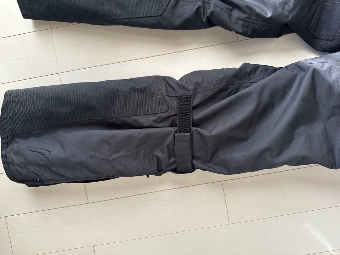 本日のみ価格！アロフトパンツk2831 ブラック　Ｌサイズ 防寒防水