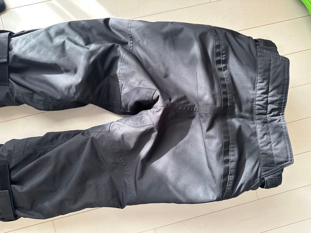 本日のみ価格！アロフトパンツk2831 ブラック　Ｌサイズ 防寒防水