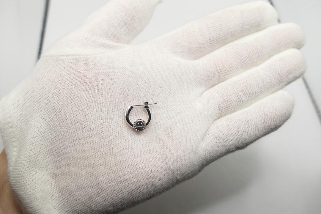 新品　未使用　ライオンハート　レオ　フープ　ピアス　LION HEART