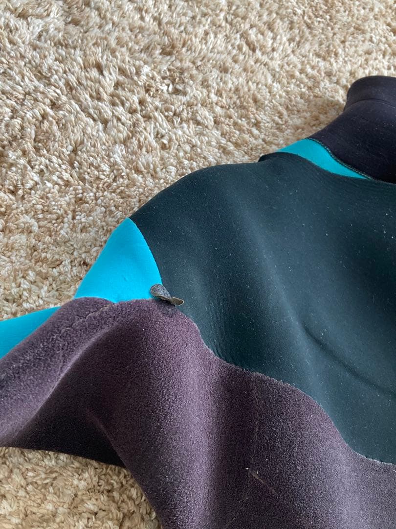 used品AXXE Classic 3mm Uジップセミドライ