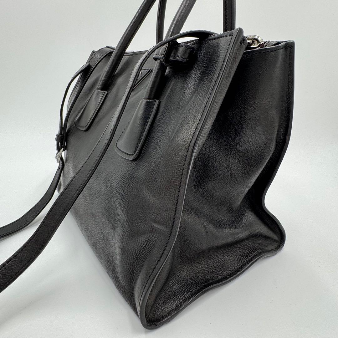 プラダ ガレリア レザー 2way トートバッグ ビジネスバッグ シリアル