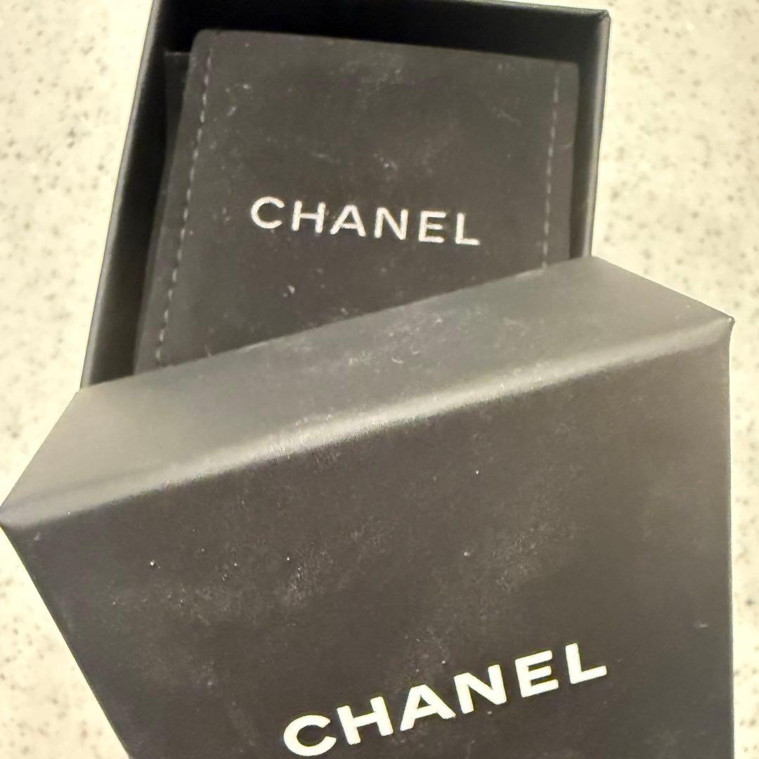 CHANEL ダブルCロゴ ピアス