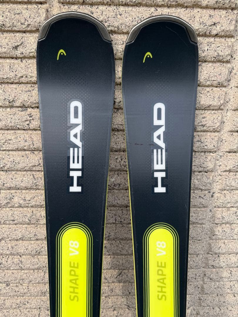 【中級】HEAD V-SHAPE E-V8 2023スキー板 156㎝