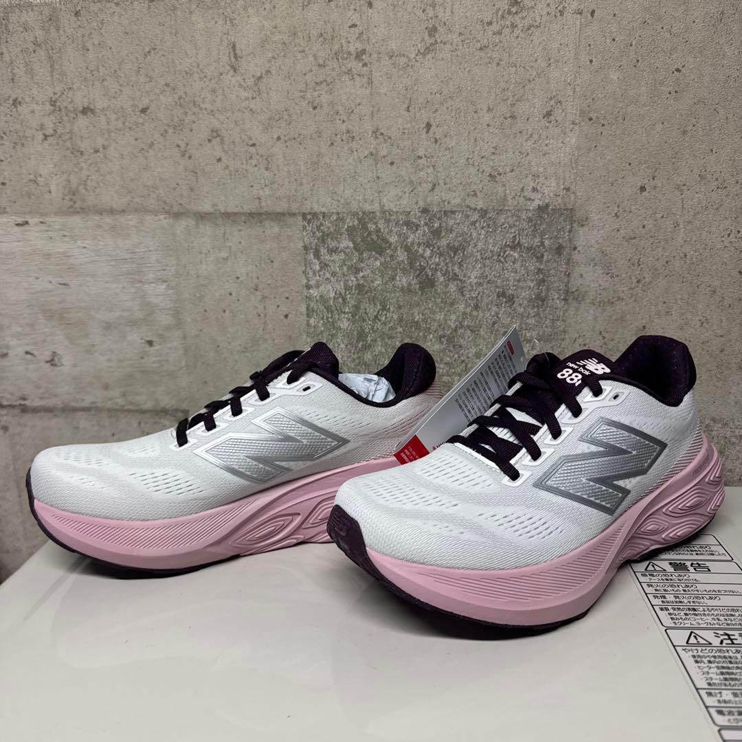 【新品未使用】ニューバランス⭐︎ランニングシューズ⭐︎W880A15