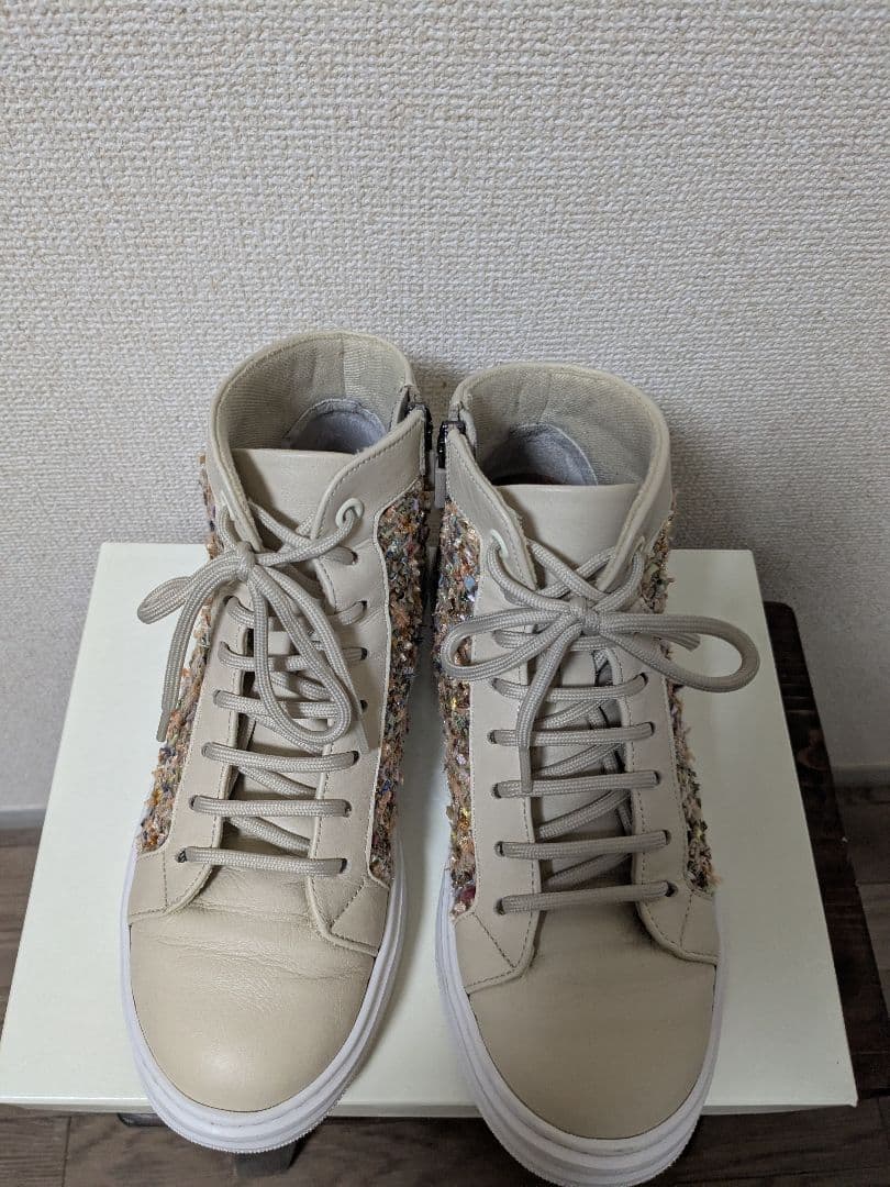 ミスキョウコ　4Eツイードハイカットスニーカー 　ベージュ最終値下げ