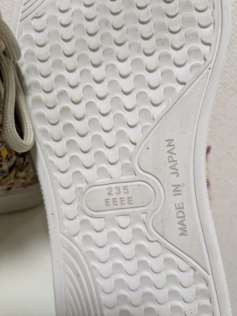 ミスキョウコ　4Eツイードハイカットスニーカー 　ベージュ最終値下げ