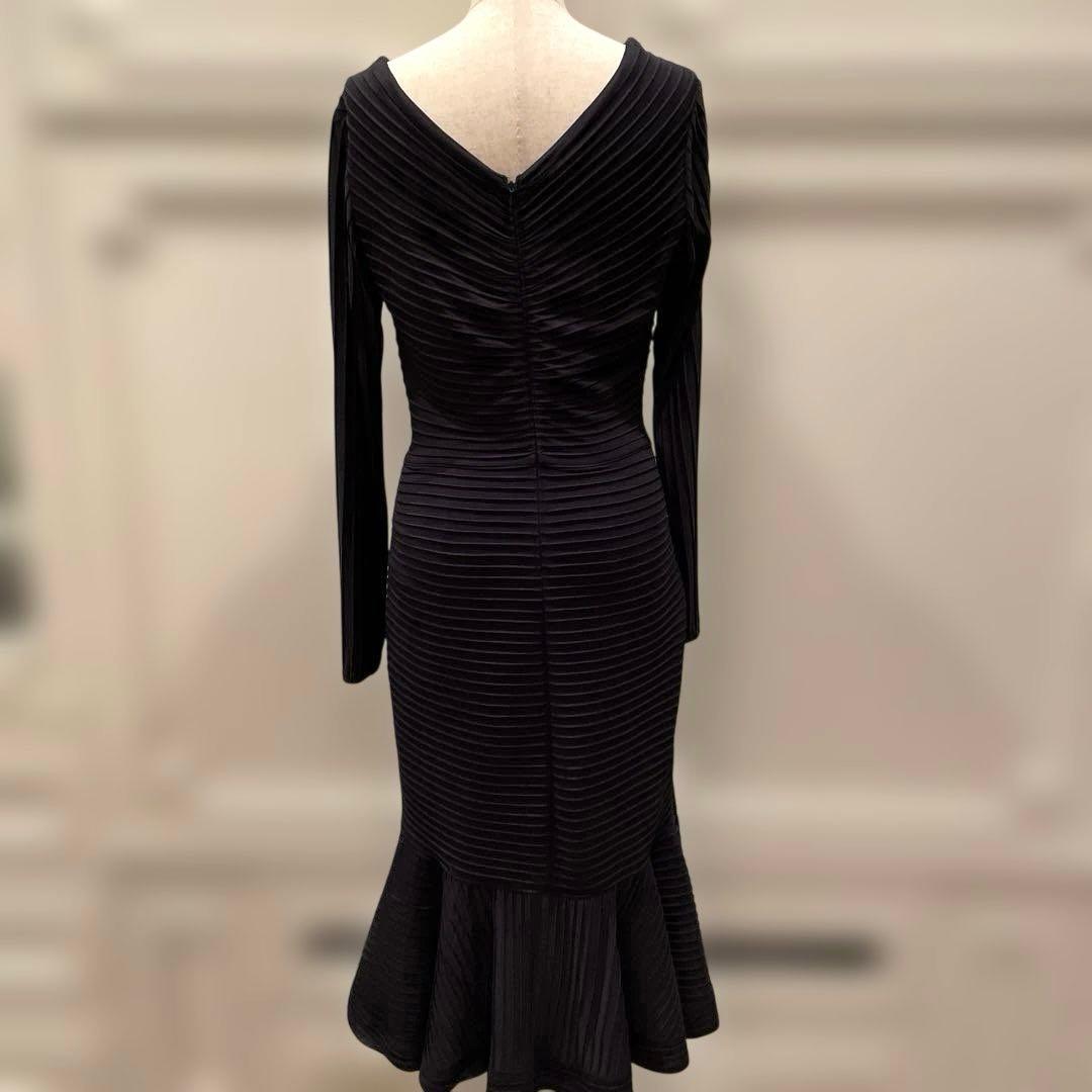 ☆今だけ　更にお値下げ！TADASHI SHOJ ブラックワンピース