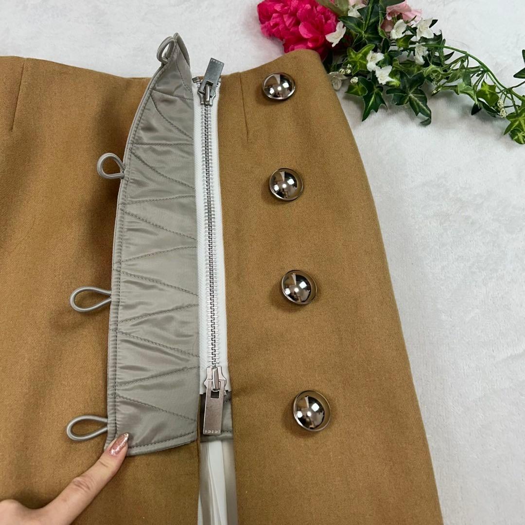 J867 美品 L サカイ プリーツ ひざ丈スカート キャメル レディース