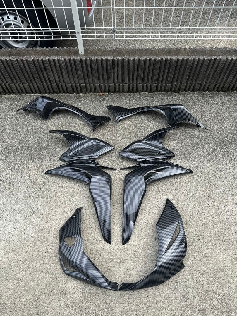 z1000 カーボン調　カウルセット