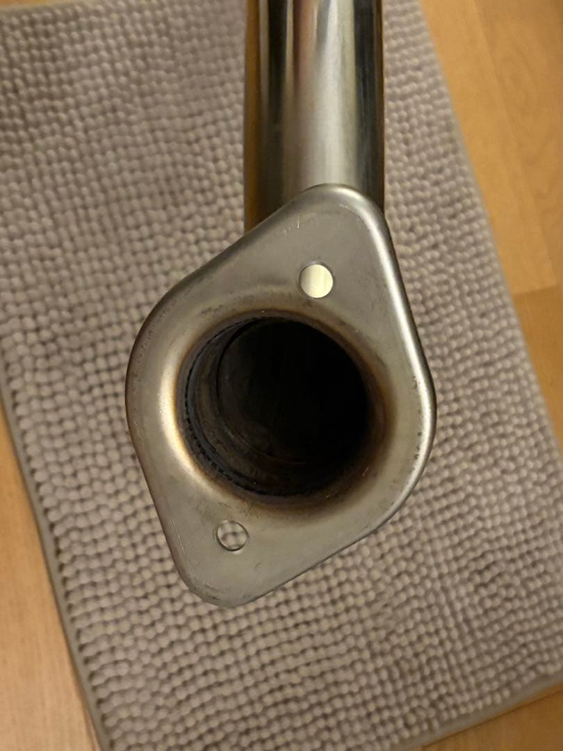 おでこ　ndロードスター QuickRace製 マフラー