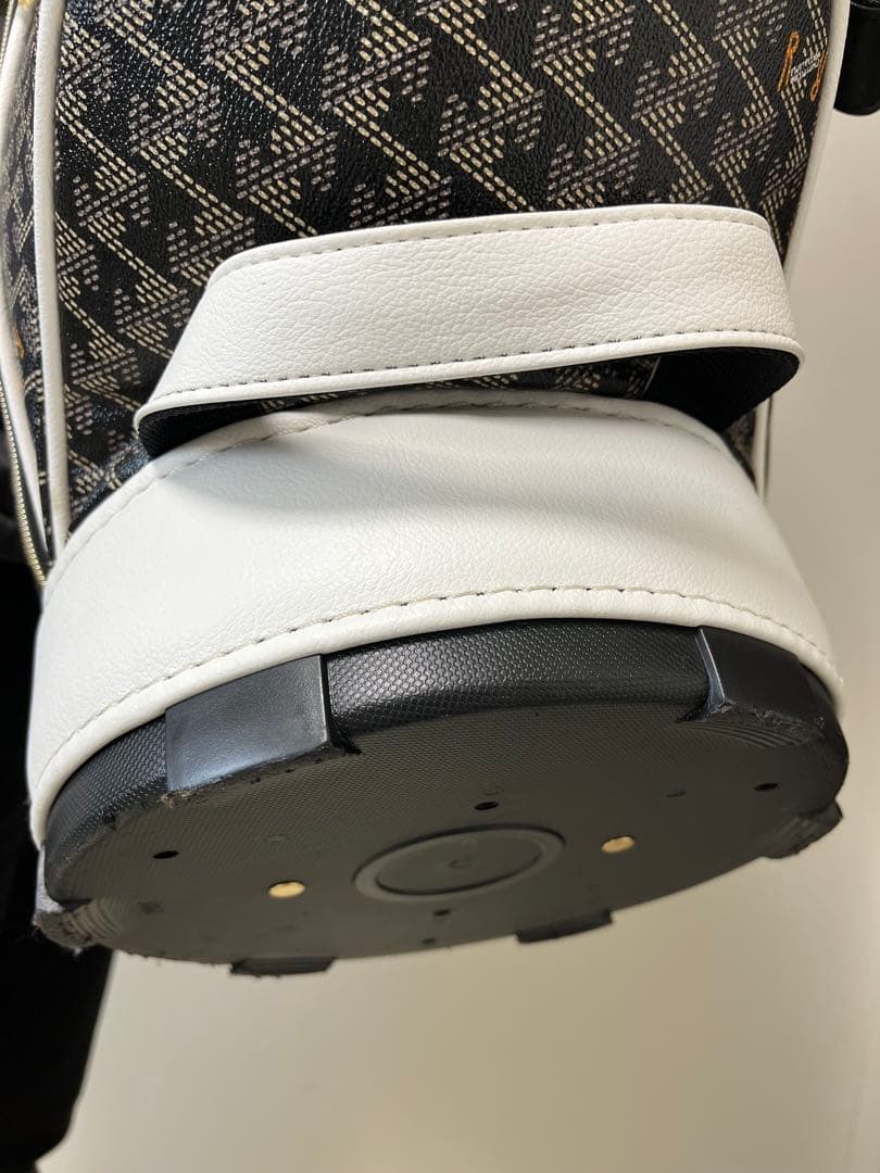 Resurrection レザレクション　キャディーバック