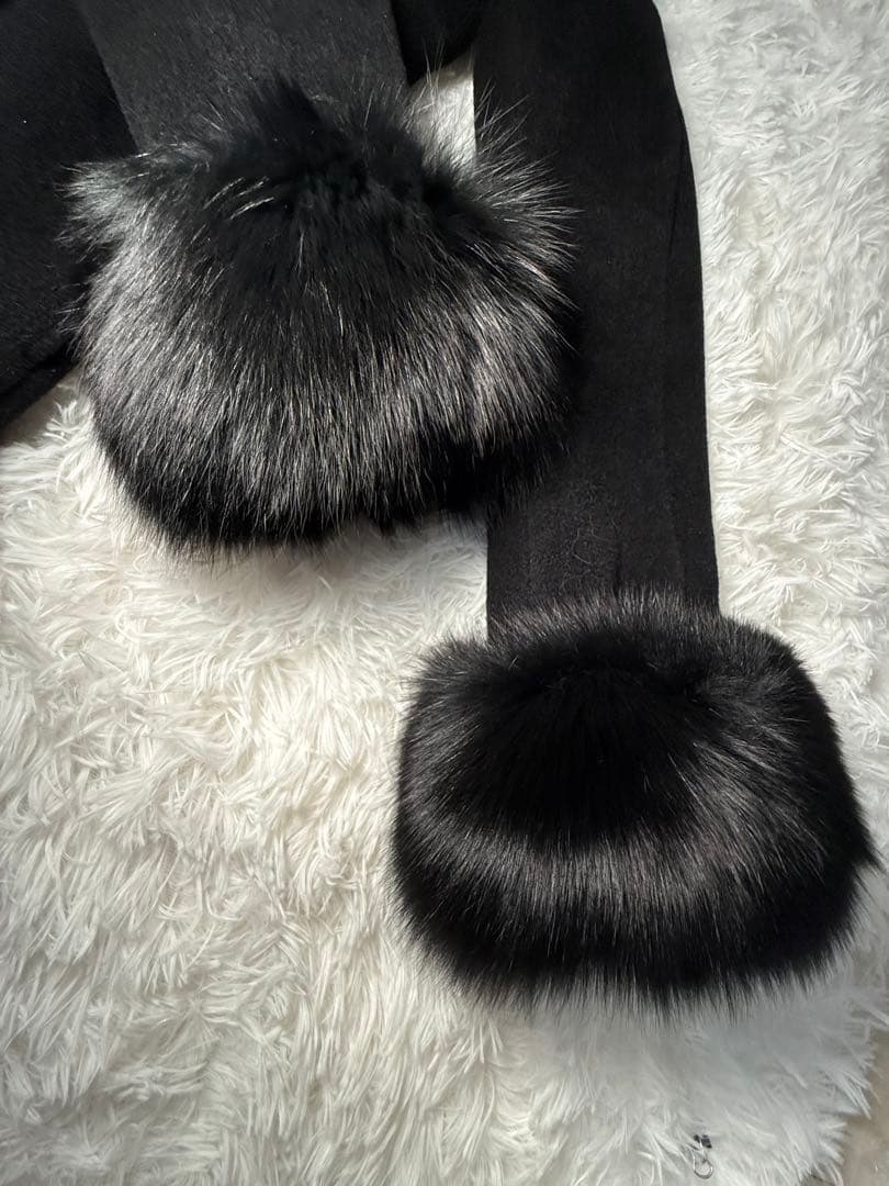 JESUS DIAMANTE アンゴラロングコート黒フォックスファー薔薇柄裏地