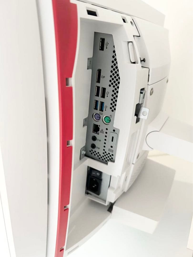 富士通 ESPRIMO K558/B 一体型パソコン i5 第9世代 SSD