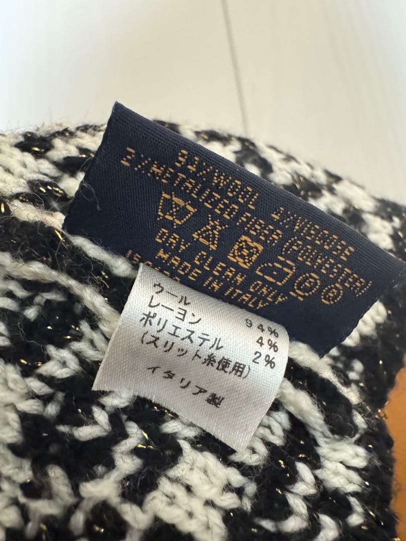 LOUIS VUITTON ニット帽 ブラック・ホワイト