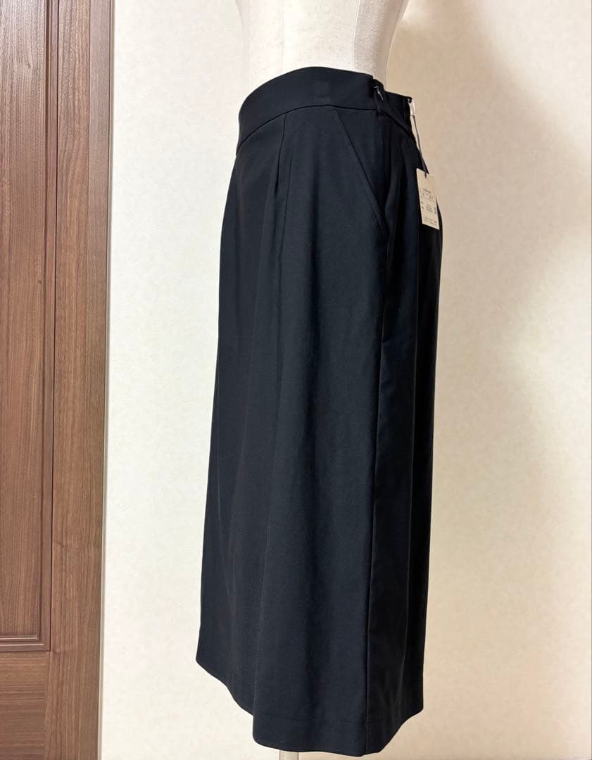 未使用 コムサ レディース セットアップスーツ ジャケット スカート 9号 38