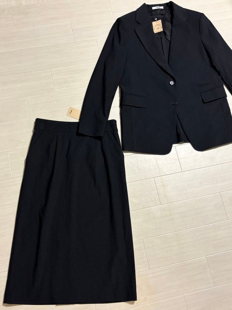 未使用 コムサ レディース セットアップスーツ ジャケット スカート 9号 38