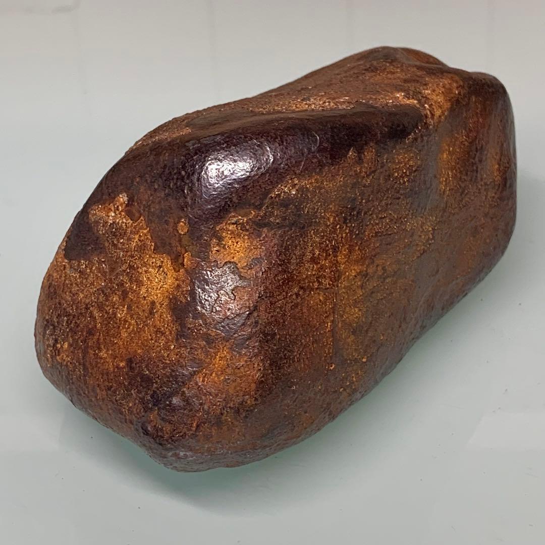 大型　宇宙エネルギーパワー 不思議の石鉄隕石　アンティーク 時代物　約1626g