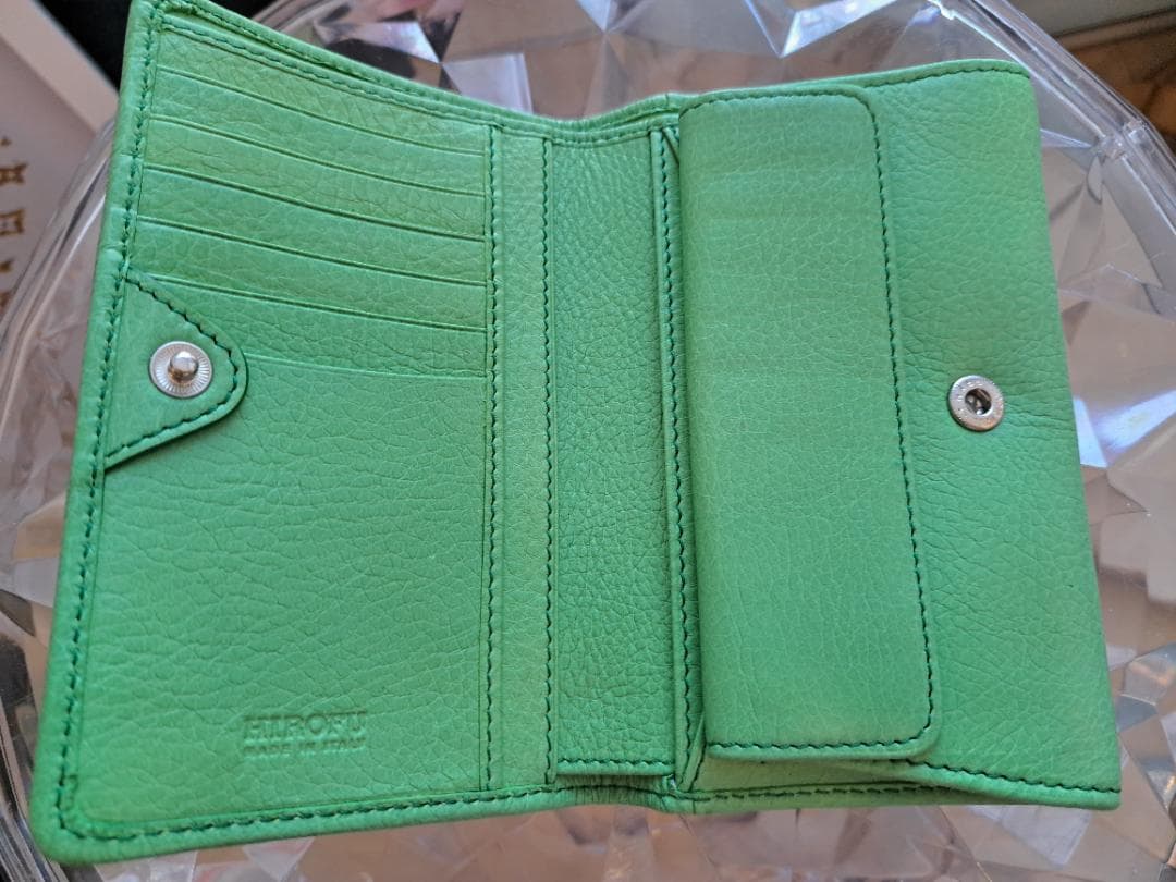 新品♥【センプレ】グリーン二つ折り財布レザーウォレット本革ヒロフHIROFU