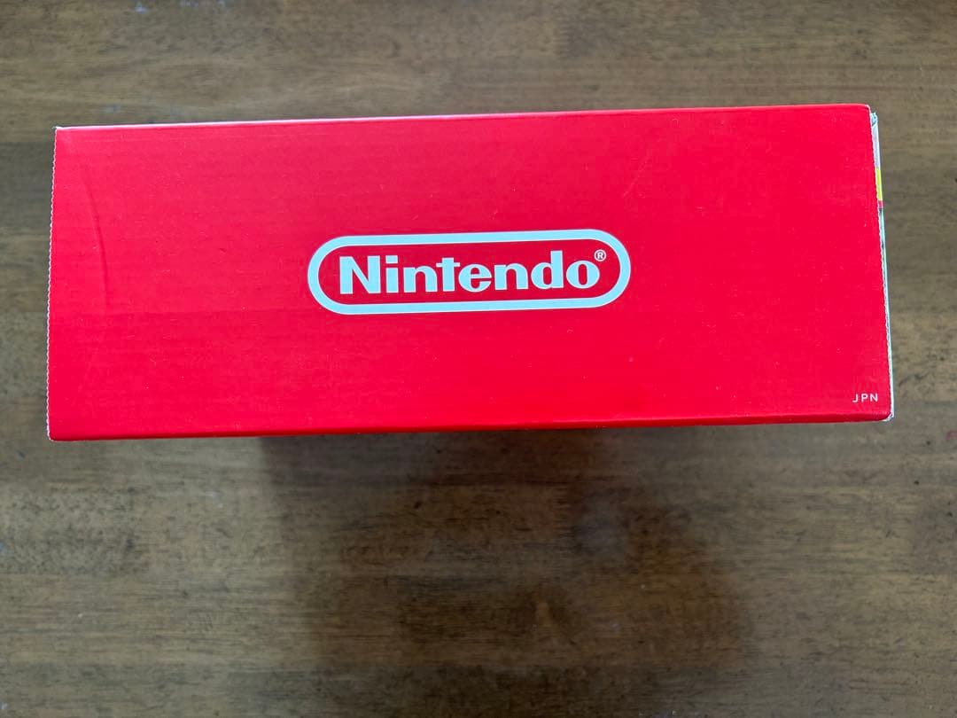 すず　Nintendo Switch 本体 青/赤 Joy-Con付き