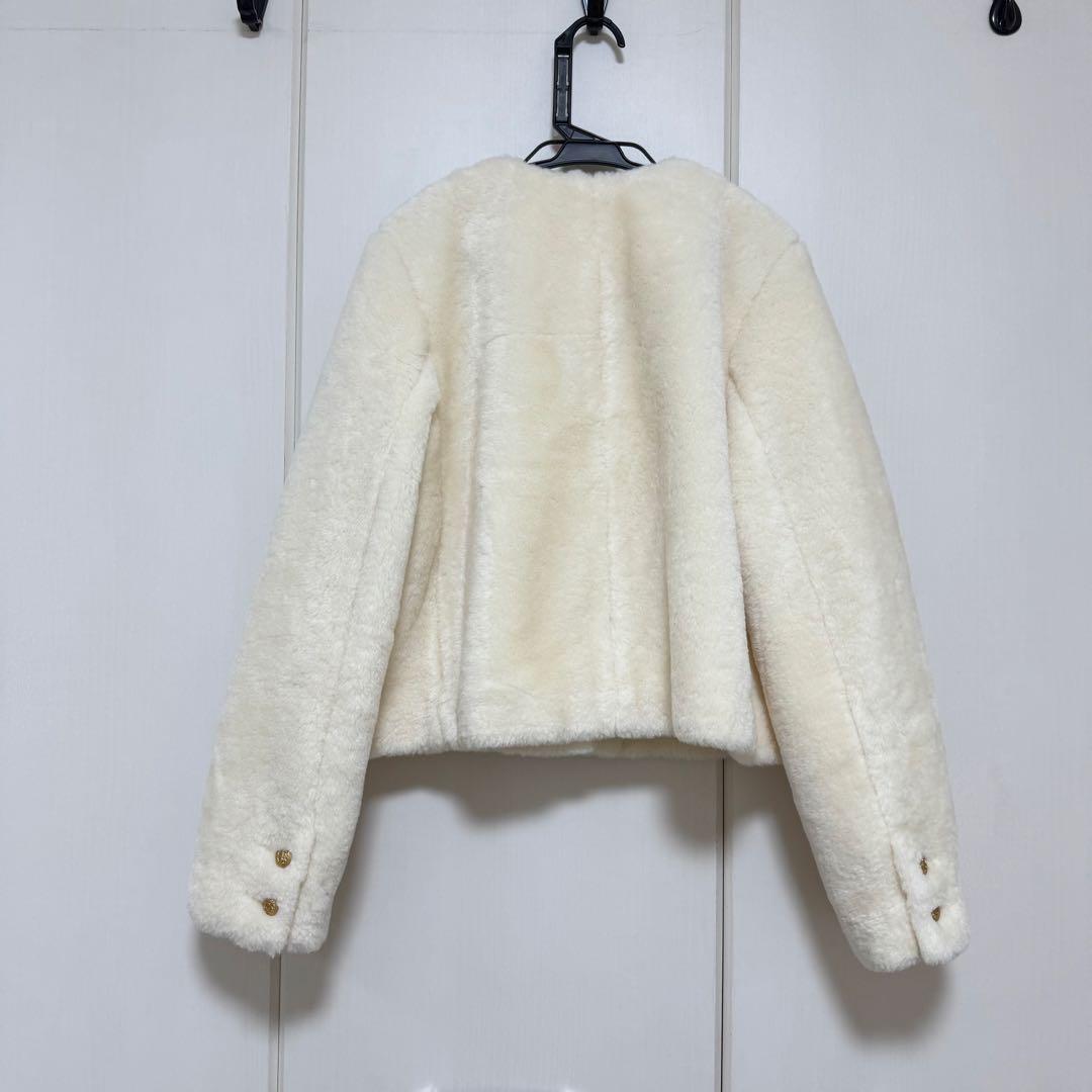 Rirandture ノーカラーファージャケットコート