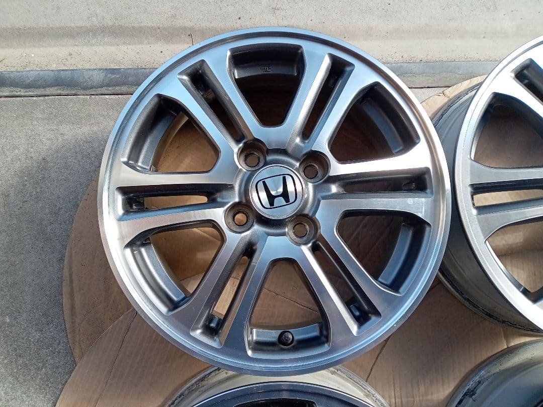 Ｎボックス純正ホイール