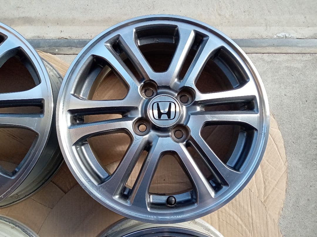 Ｎボックス純正ホイール