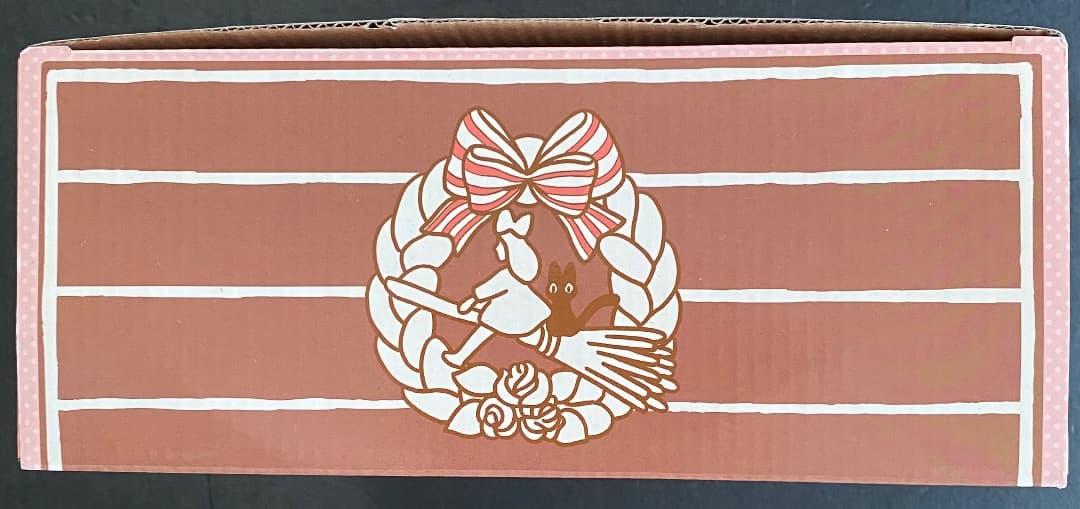 【新品未使用】ジブリ 魔女の宅急便 グーチョキパン店のパンリース 壁掛け