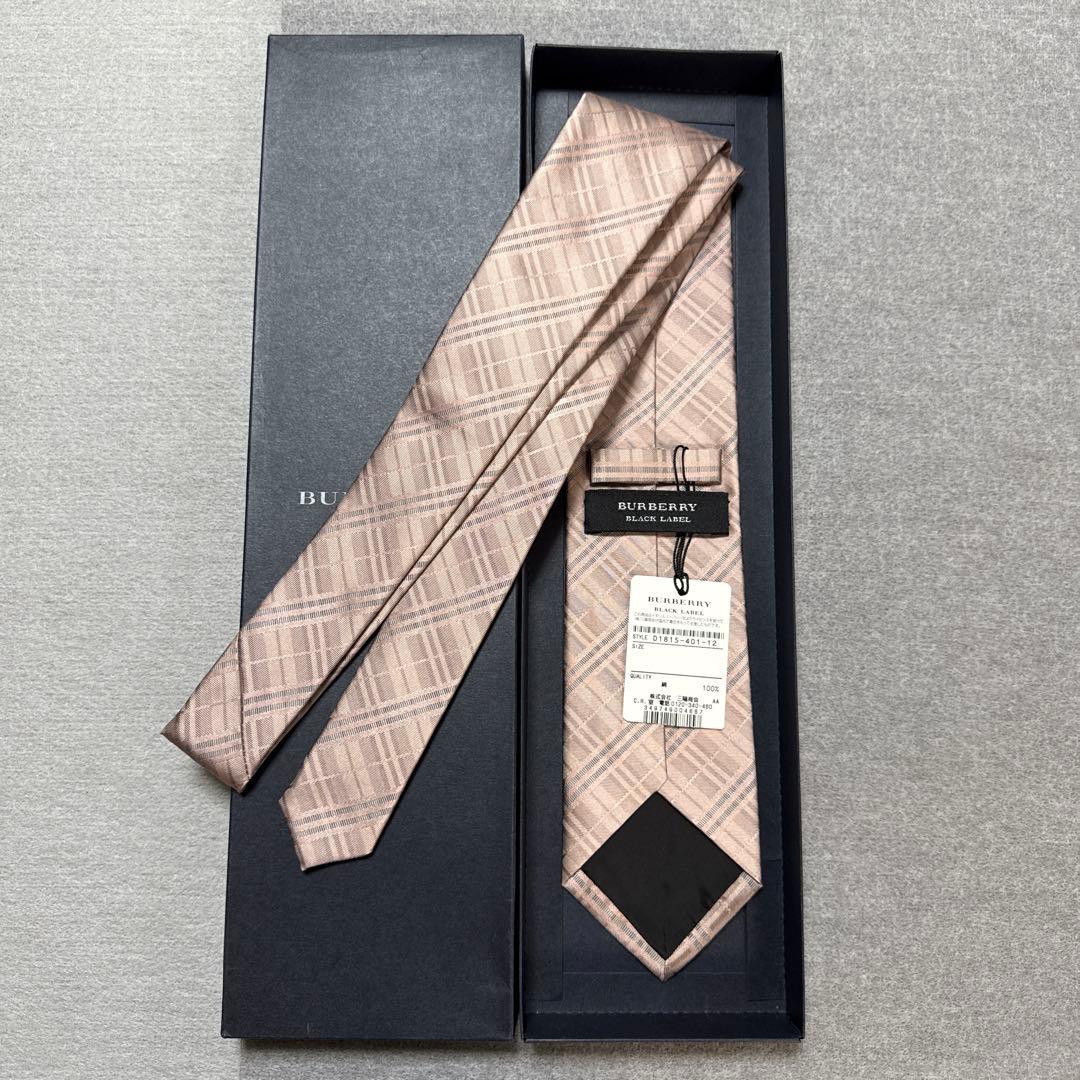 未使用タグ付　バーバリーブラックレーベル　ネクタイ　ピンク　ノバチェック柄