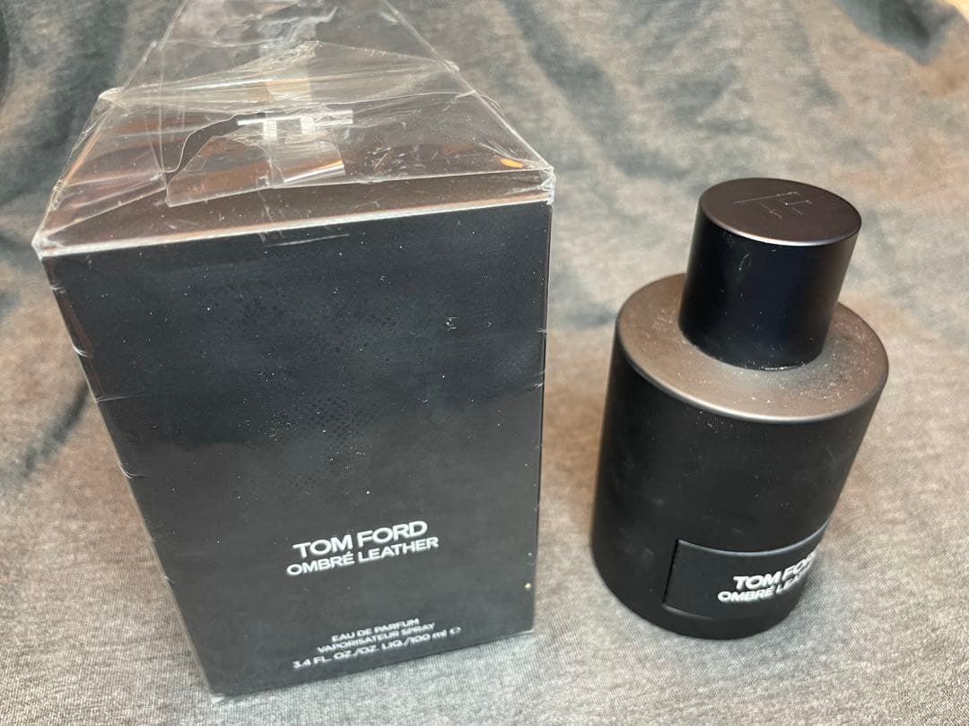 【箱付き】トムフォード オンブレ レザー オードパルファム 100ml