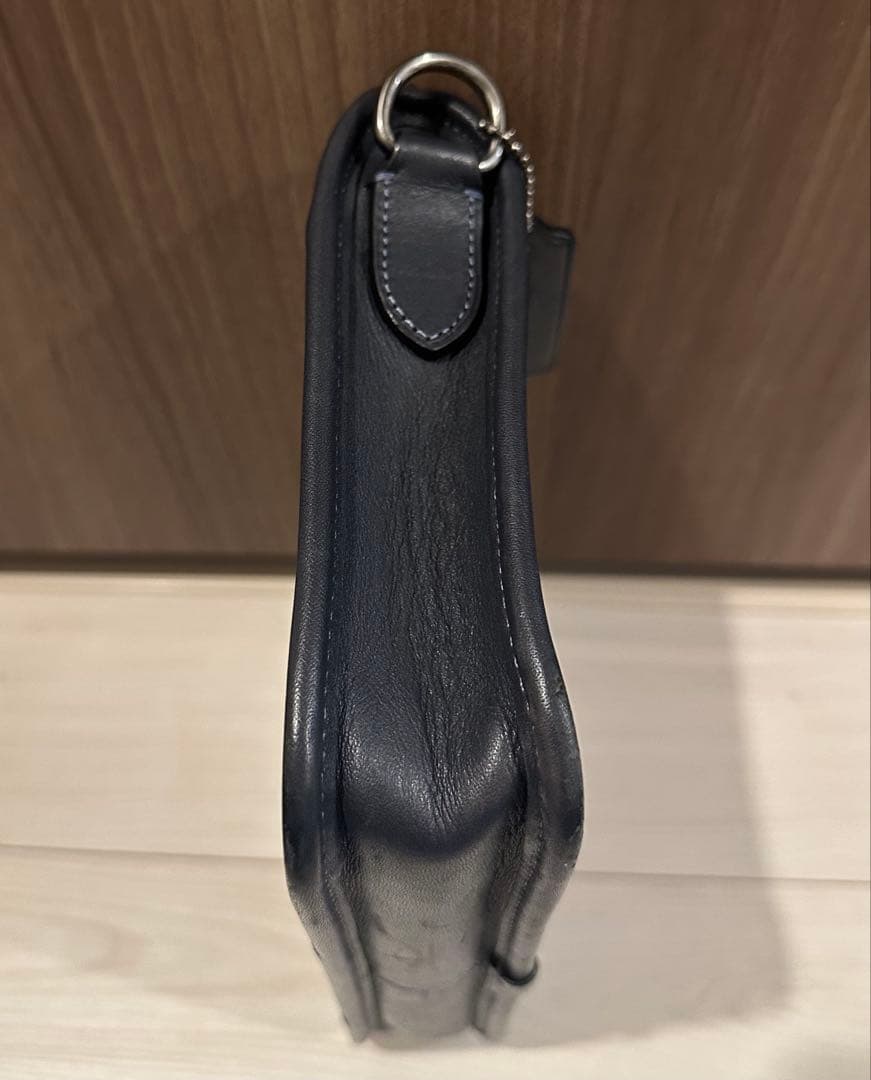 COACHシグネチャーショルダーバッグ