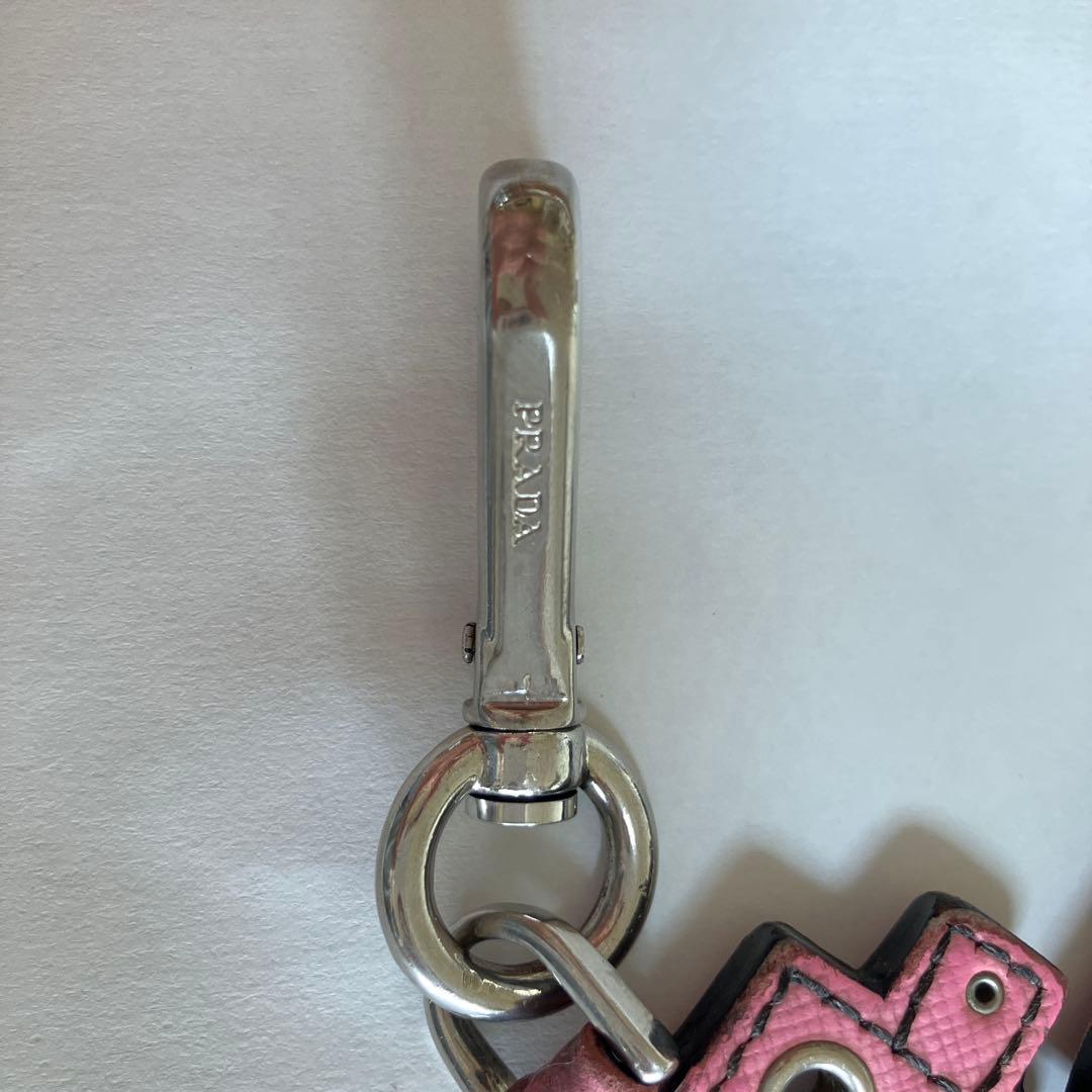 PRADA プラダ ロボット ロゴキーホルダー チャーム キーリング