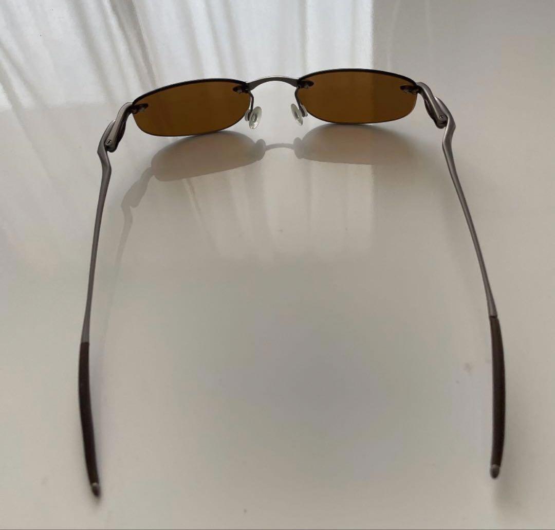 未使用オークリーサングラス