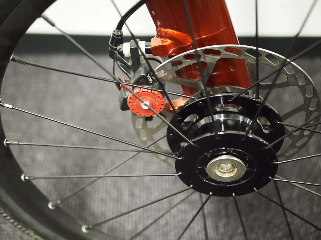 美品　デザイナー折りたたみ自転車 ブリックレッド3