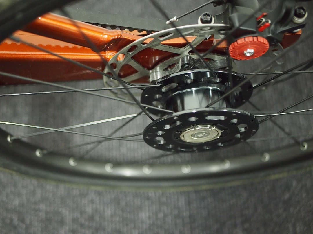 美品　デザイナー折りたたみ自転車 ブリックレッド3